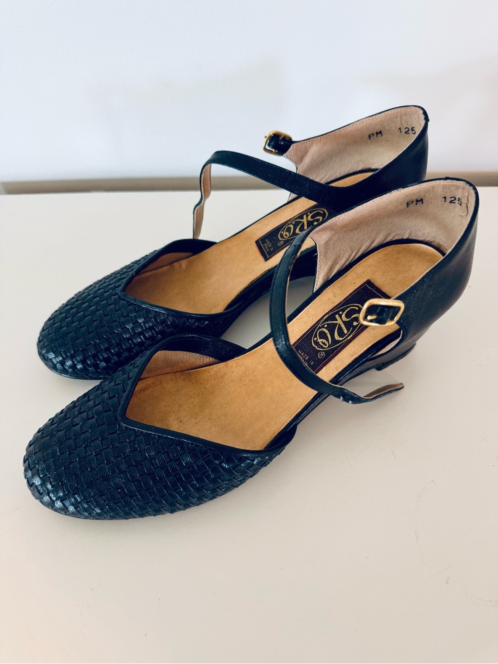 Vintage SRO Leather Navy Woven Mary Jane Heels made in Spain